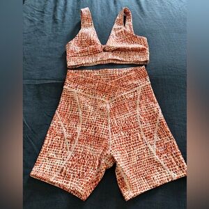 EUC L*Space Active Do The Twist sports Bra & Carter bike shorts